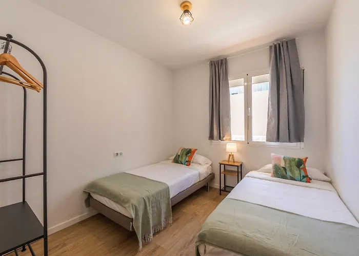 Coner - Casa Con Patio 100mts De Playa Lances בית נופש